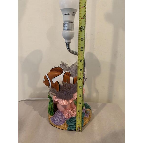 Finding Nemo Disney Store Pixar Table Lamp Missing Shade - Picture 15 of 15